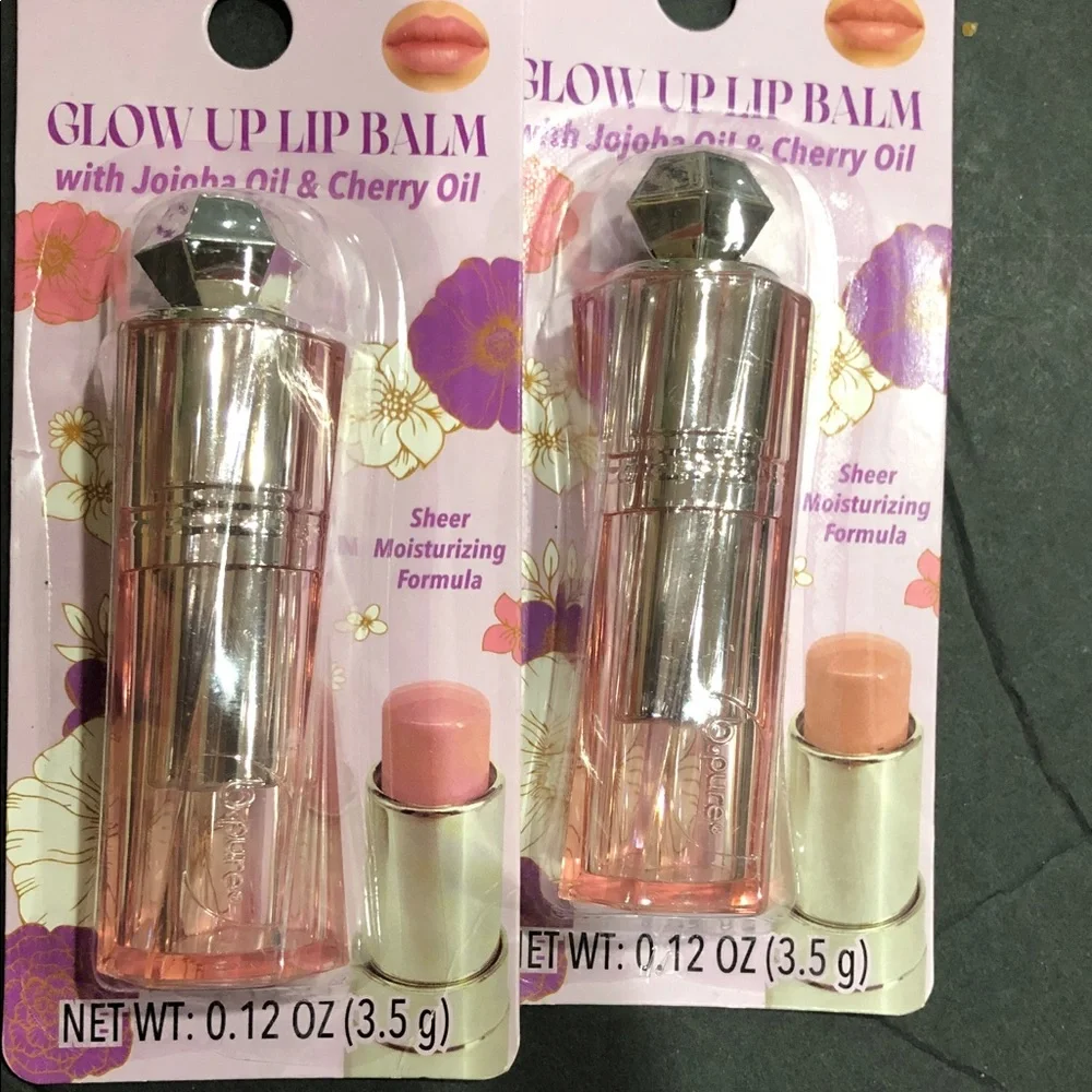 2pack sheer pink Jojoba oil and cherry oil Glow up lip balms brand‎ new